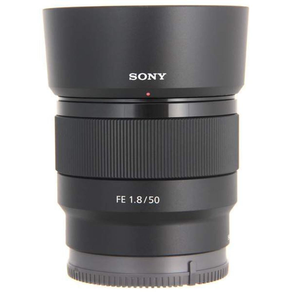 Объектив Sony FE 50mm f/1.8