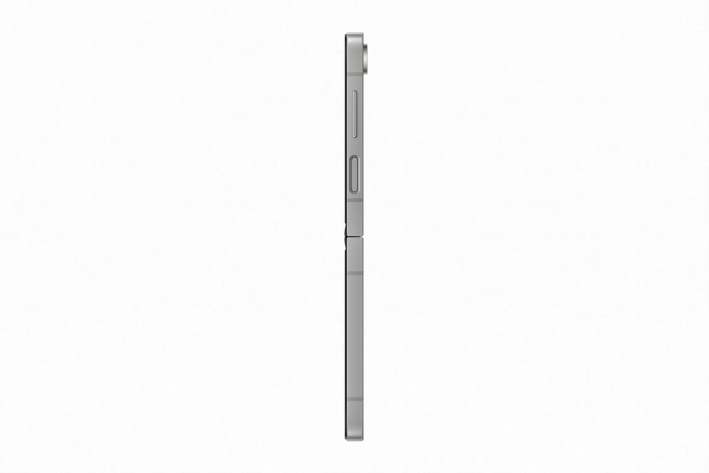 Смартфон Galaxy Z Flip6 12/512GB Silver + наушники Galaxy Buds3 Pro Silver в комплекте