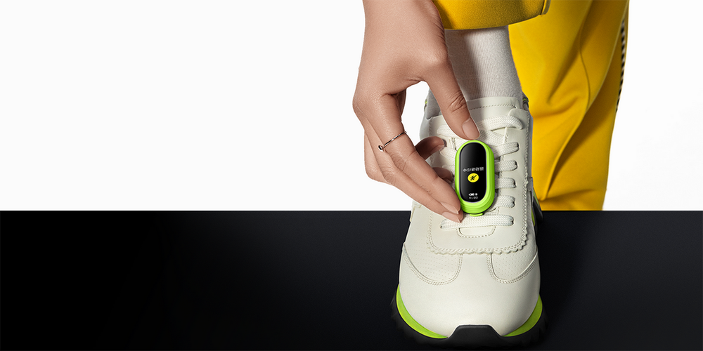 Смарт-часы Xiaomi Smart Band 8 черный/бежевый (M2239B1)