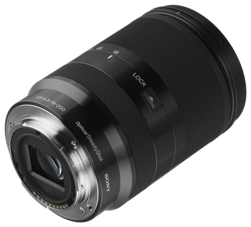 Объектив Sony E 18-200mm f/3.5-6.3 OSS LE