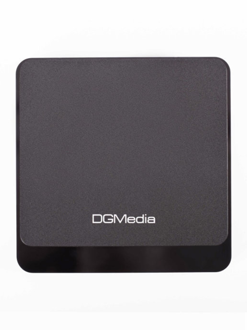 Андроид ТВ приставка для телевизора DGMedia S4  S905X3 4/64 GB