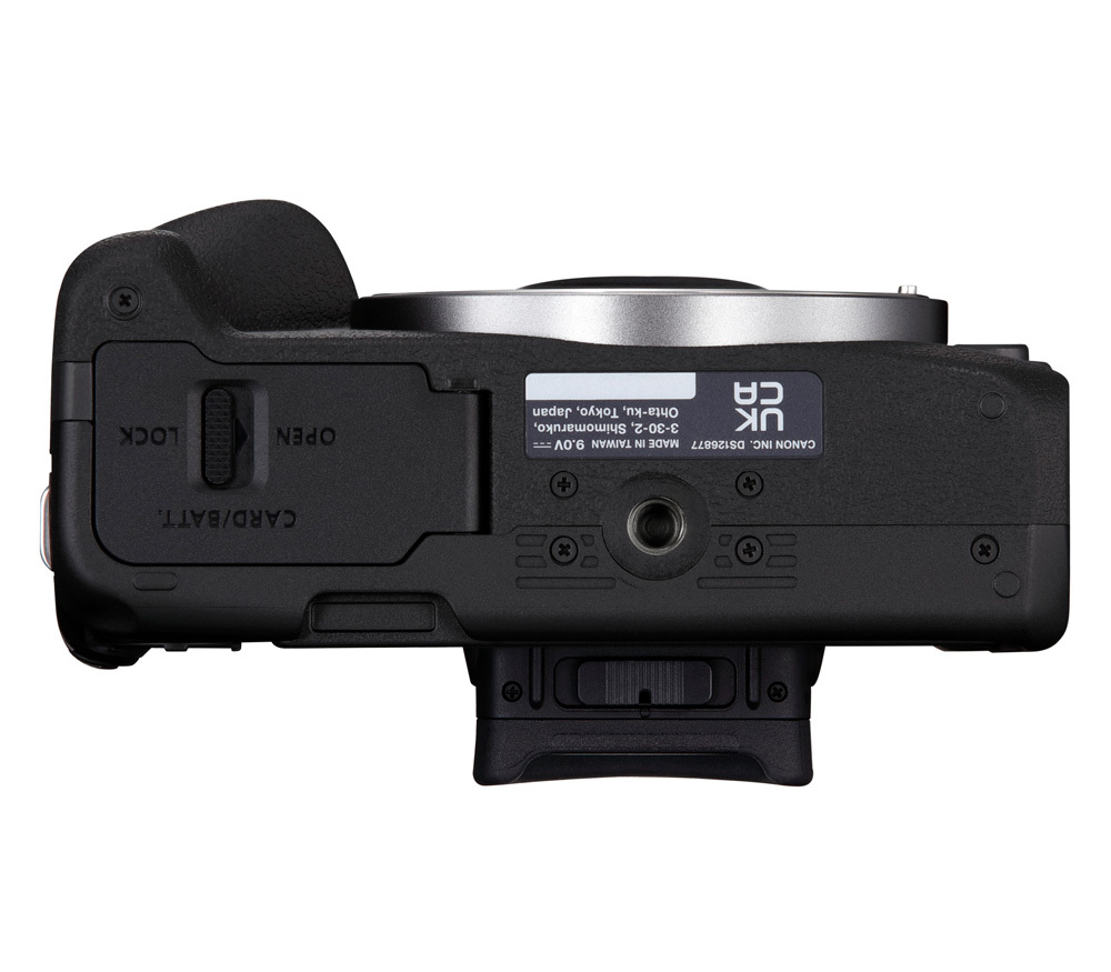 Фотоаппарат системный Canon EOS R50 18-45mm IS STM Creator kit