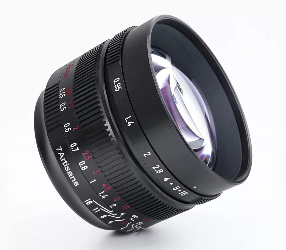 Объектив 7artisans 50mm f/0.95 Sony E (APS-C)