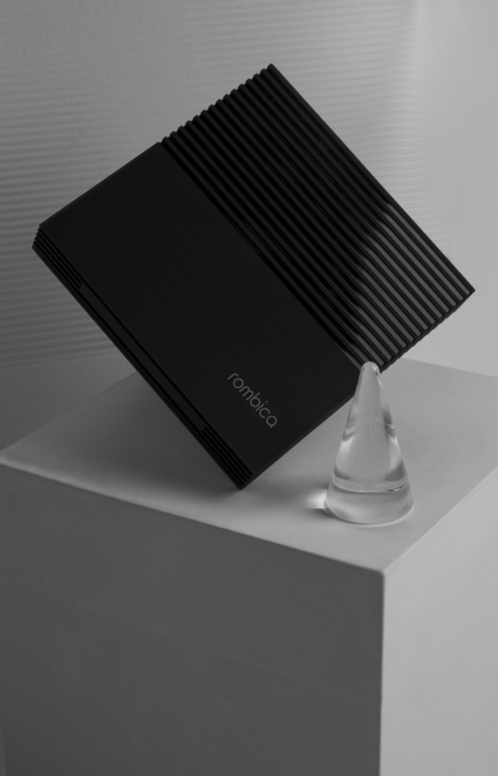 Смарт-приставка Rombica Smart Box S4 VPDS-07 2/8GB Black