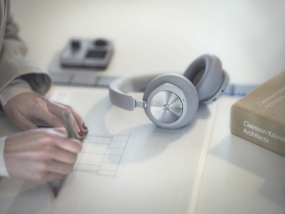 Беспроводные игровые наушники Bang & Olufsen Beoplay Portal Grey Mist
