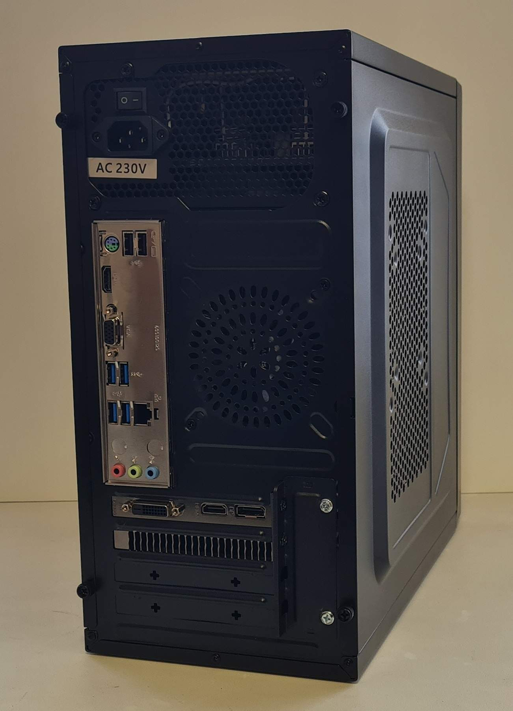 Системный блок NoBrand Ryzen 5 2600, SSD 500Gb, DDR4 16Gb, NVIDIA GeForce GTX1660 Super