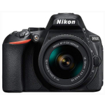Фотоаппарат зеркальный Nikon D5600 18-140mm VR Black