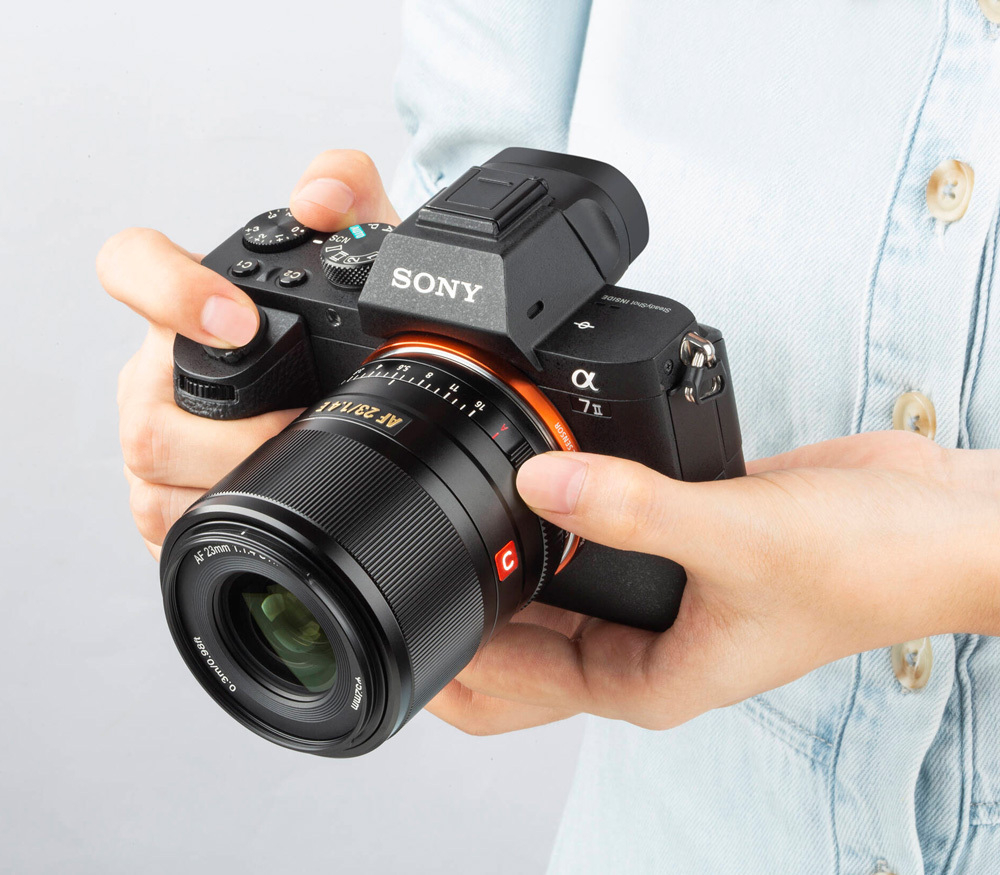 Объектив Viltrox AF 23mm f/1.4 Sony E (APS-C)