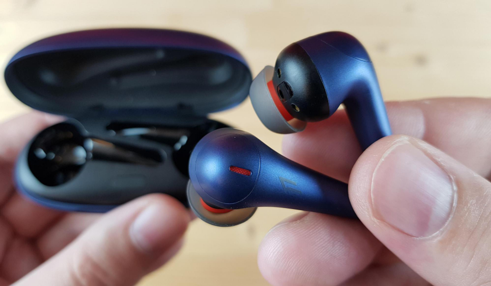 Беспроводные наушники  1MORE ComfoBuds Pro (Blue)