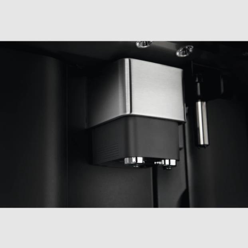 Встраиваемая кофемашина AEG KKE884500B Black
