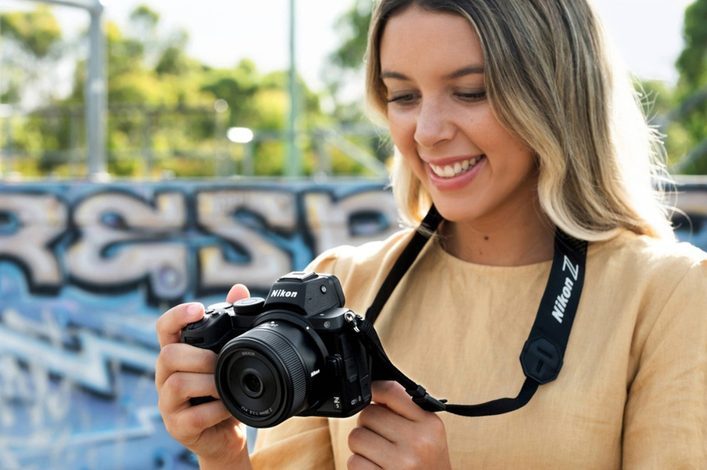Объектив Nikon Nikkor Z 28mm f/2.8