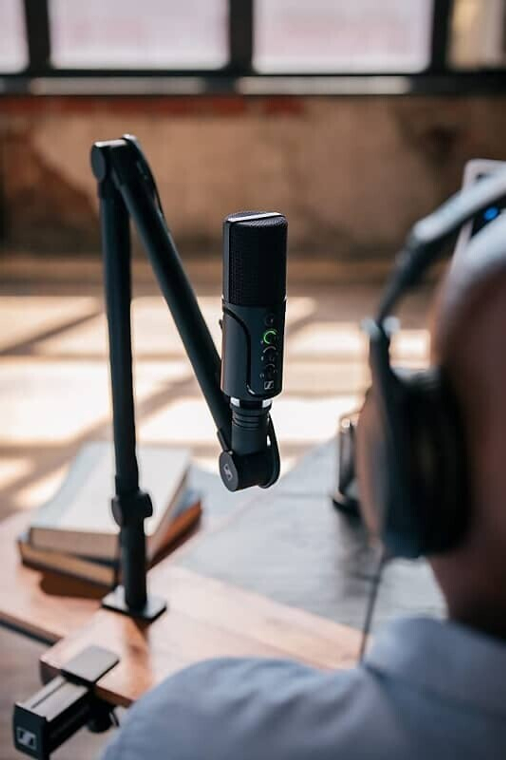 Микрофон Sennheiser Profile Streaming Set with Microphone Boom Stand and Cable