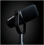 Микрофон Shure MV7 Dynamic USB Podcast Microphone