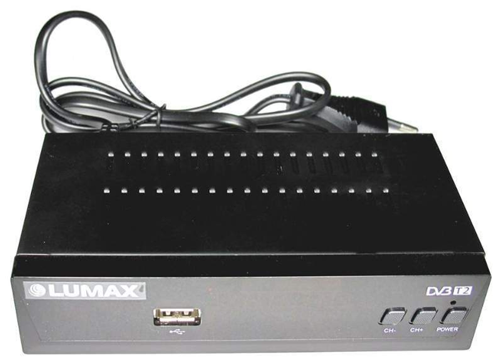 DVB-T2 приставка Lumax DV-3201HD Black