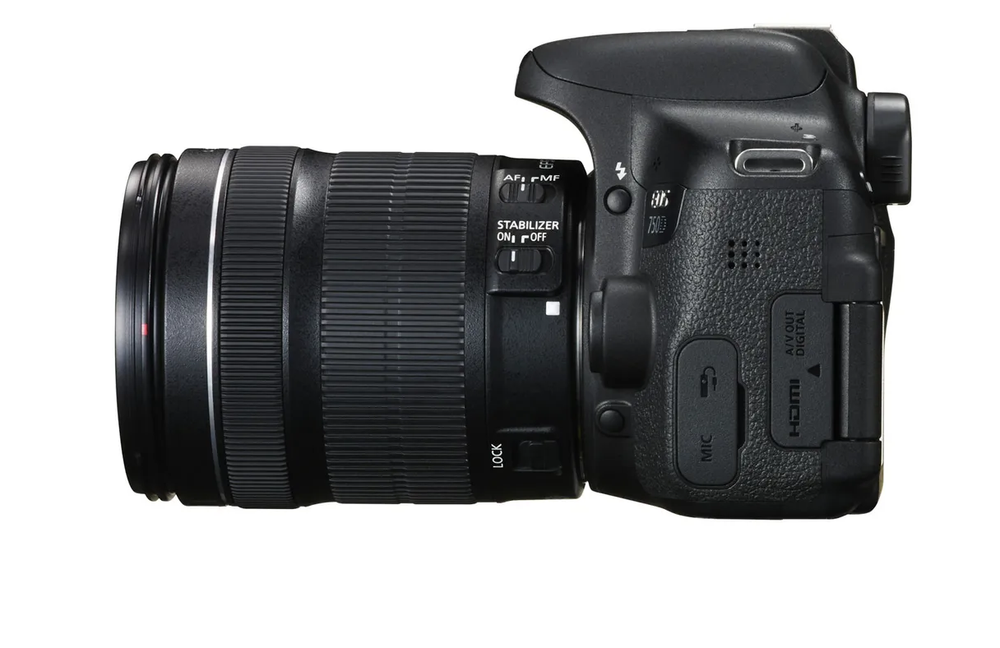 Фотоаппарат зеркальный Canon EOS 750D Kit Black 18-135 мм IS STM