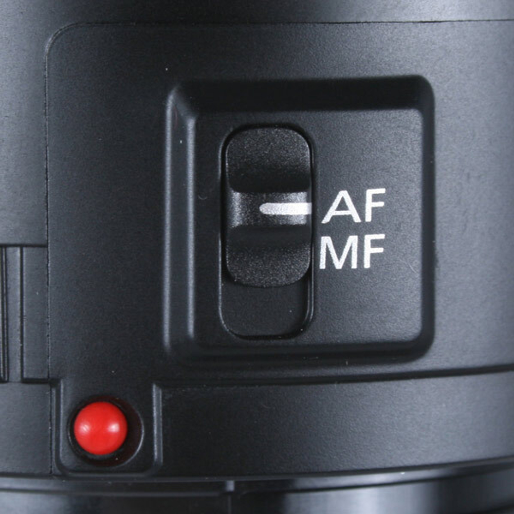 Объектив Canon EF 50mm f/1.8 II
