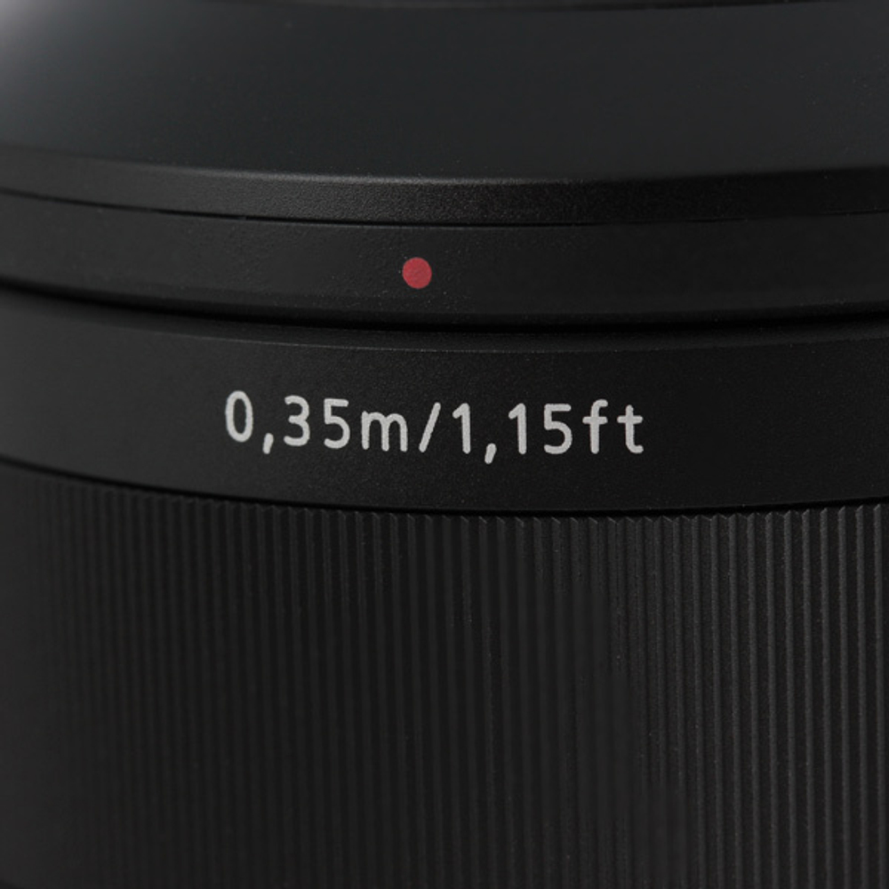 Объектив Sony Sonnar T* FE 35mm f/2.8 ZA