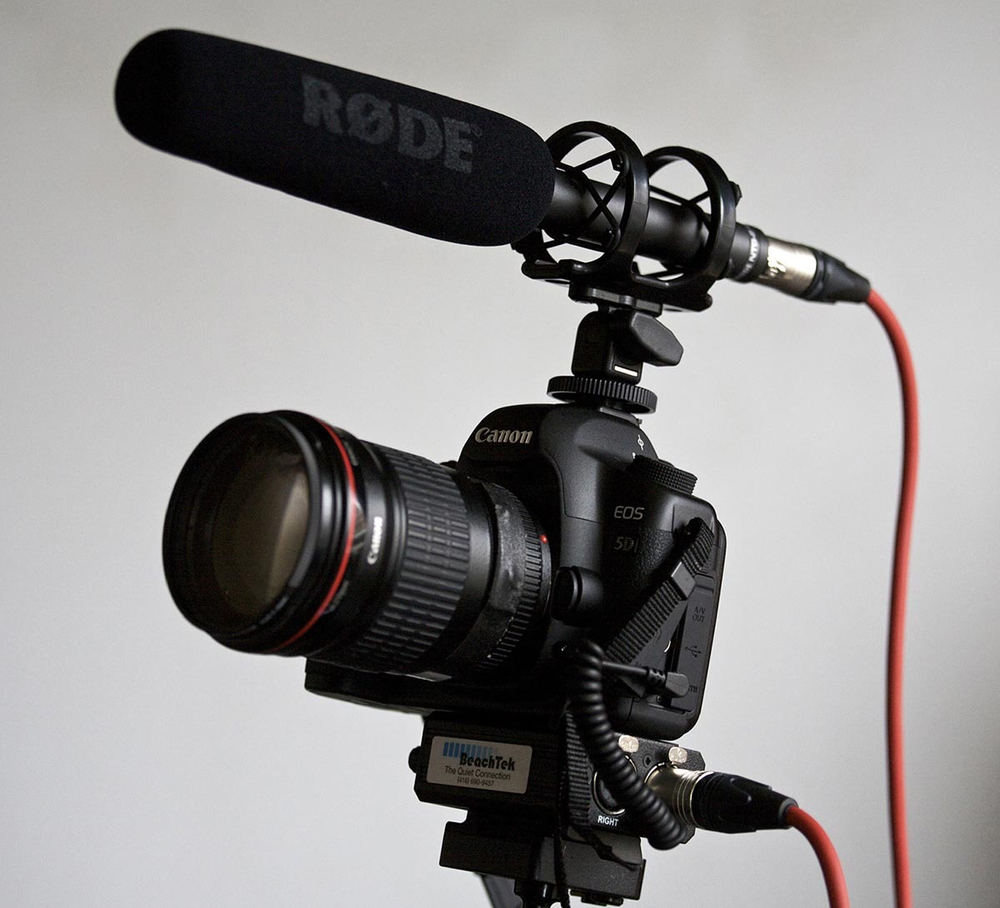Конденсаторный микрофон RODE NTG2 Shotgun Microphone