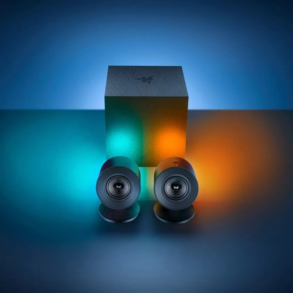 Колонки компьютерные Razer Nommo V2