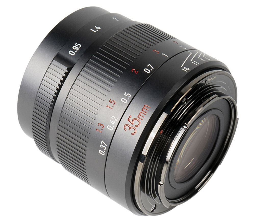 Объектив 7artisans 35mm f/0.95 Canon RF (APS-C)