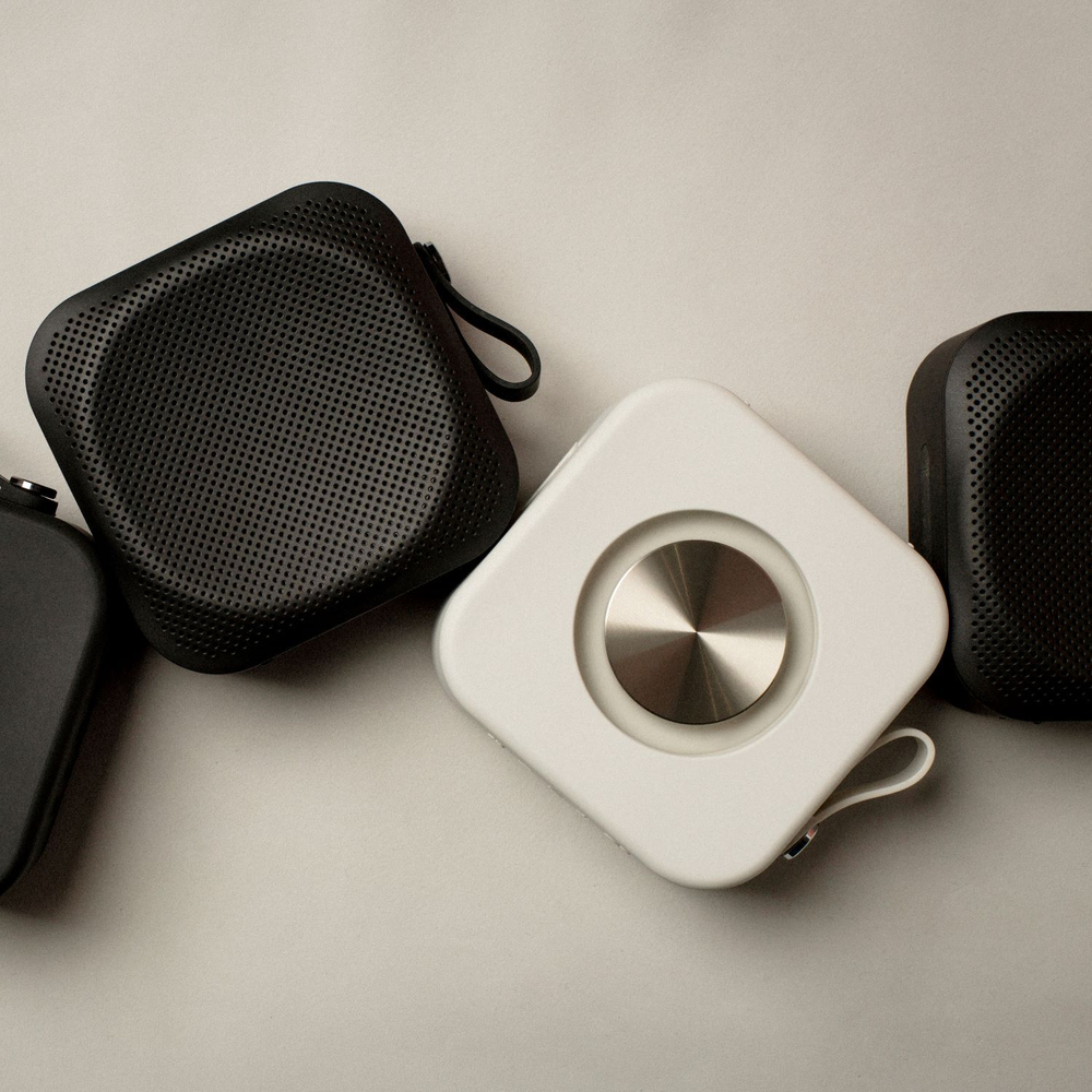 Портативная колонка Sudio F2 White
